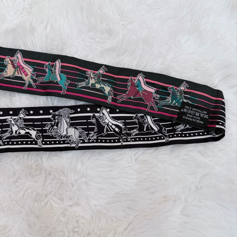 Hermes/ Twilly絲巾/ Pani La Shar Pawnee-4