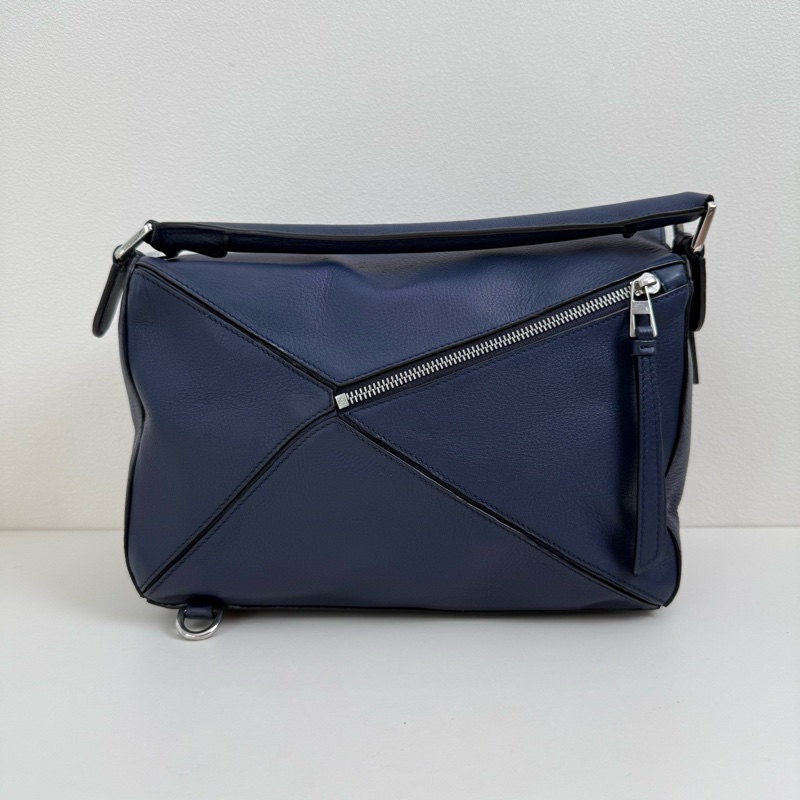 LOEWE/ 罗意威 puzzle蓝色小號 牛皮几何斜挎包 银扣-4