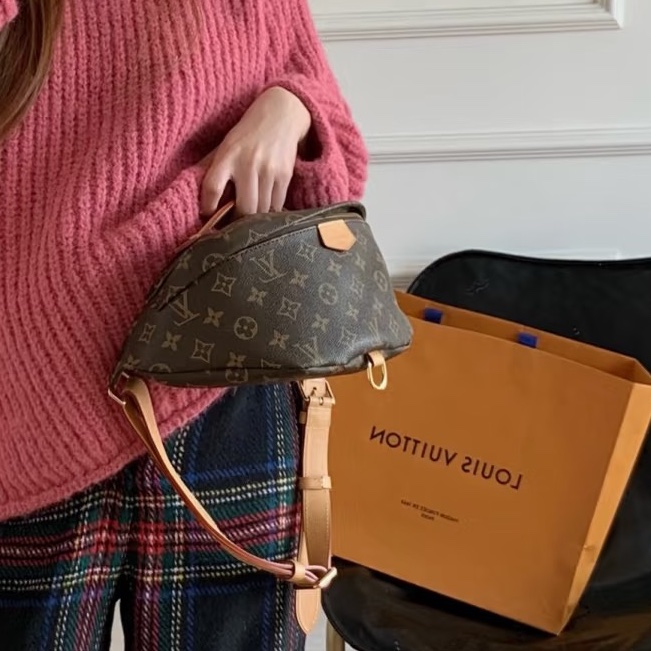 #Louis Vuitton🫆bumbag編碼19年🫆胸包尺寸35*14*12🌴附件～可調節肩帶-5