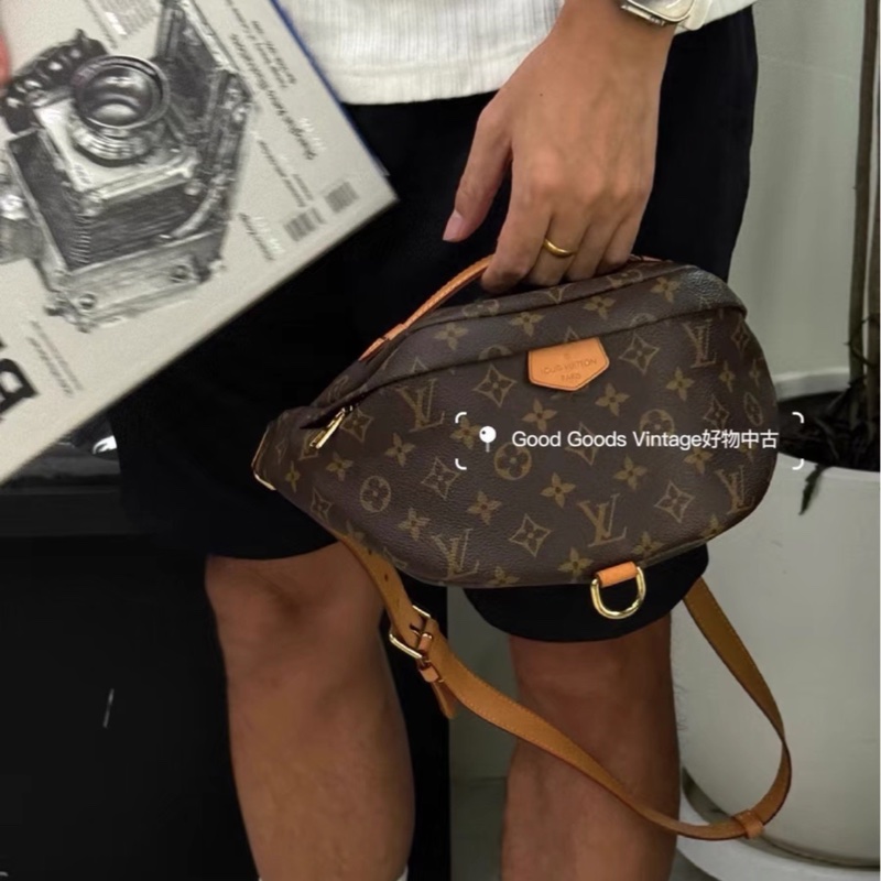 #Louis Vuitton🫆bumbag編碼19年🫆胸包尺寸35*14*12🌴附件～可調節肩帶-17
