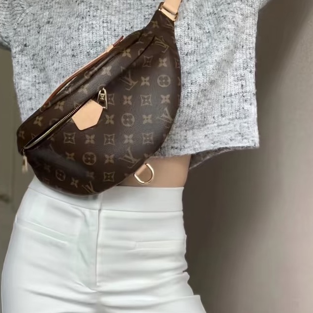 #Louis Vuitton🫆bumbag編碼19年🫆胸包尺寸35*14*12🌴附件～可調節肩帶-35