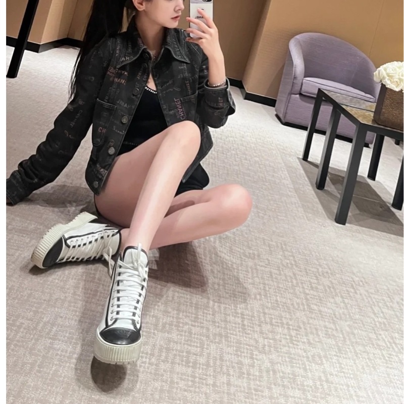 CHANEL香奈兒 21K 拼色高幫時尚休閒板鞋 女款 35碼 無附件-6