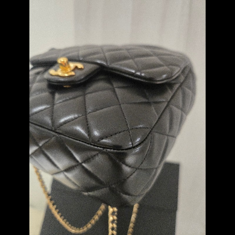 CHANEL 香奈兒 黑色羊皮金扣抽繩後背包 🈶台灣購證正本-19