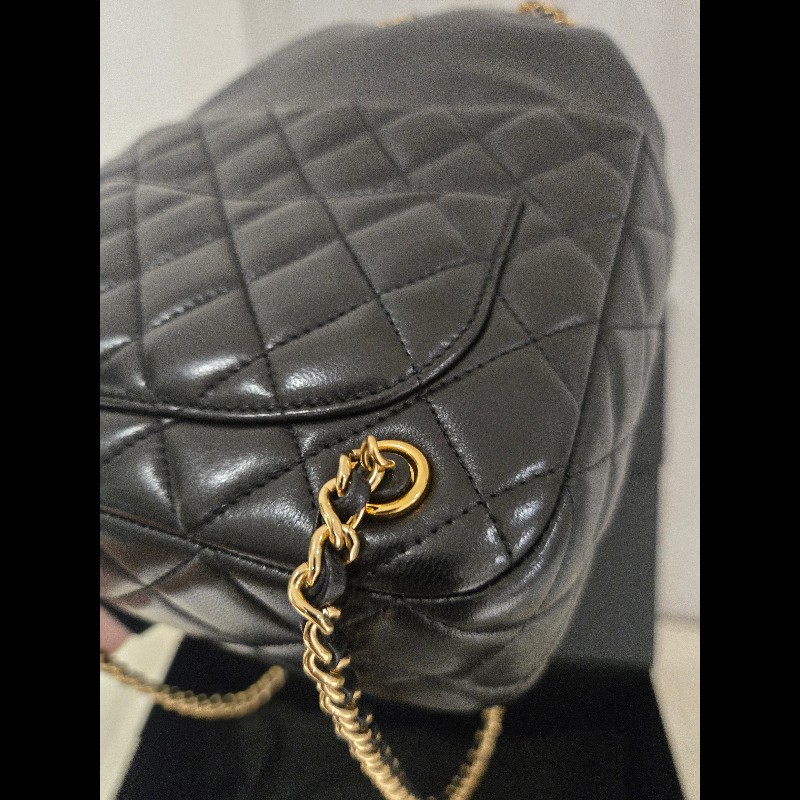 CHANEL 香奈兒 黑色羊皮金扣抽繩後背包 🈶台灣購證正本-31