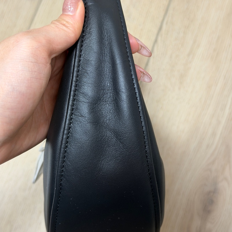 LONGCHAMP LE PLIAGE XTRA系列牛皮半月手提包(黑)-8