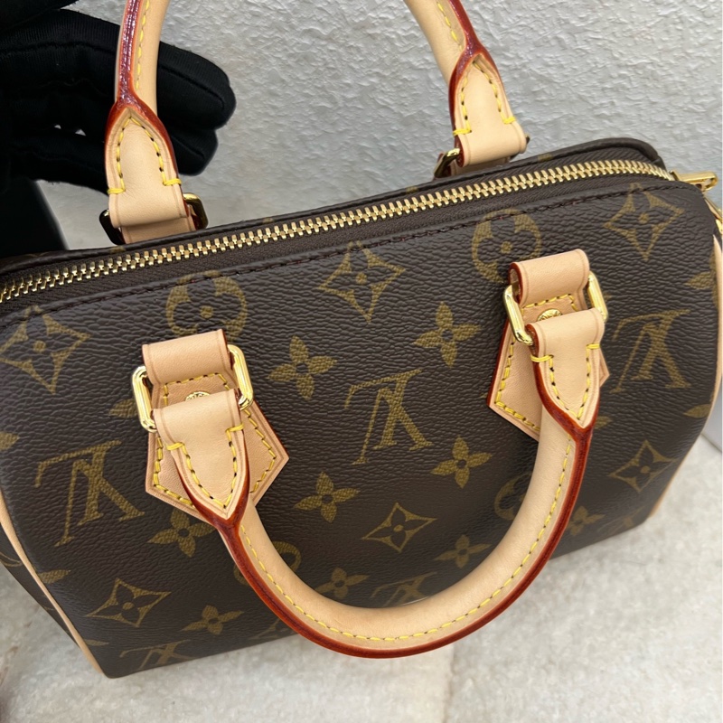 LV 路易威登 speedy20奶茶色🉑調節肩帶-4
