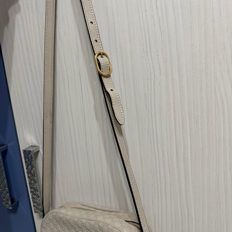 Gucci古馳 灰白色經典Logo雙G老花Microguccissima Disco 竹節流蘇相機包 斜背包-9