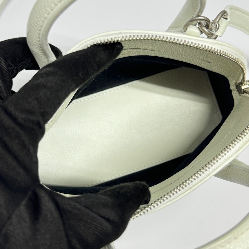 【全新品🎁】 Balenciaga 巴黎世家 小貝殼包 斜背包 （專櫃63,000）-9