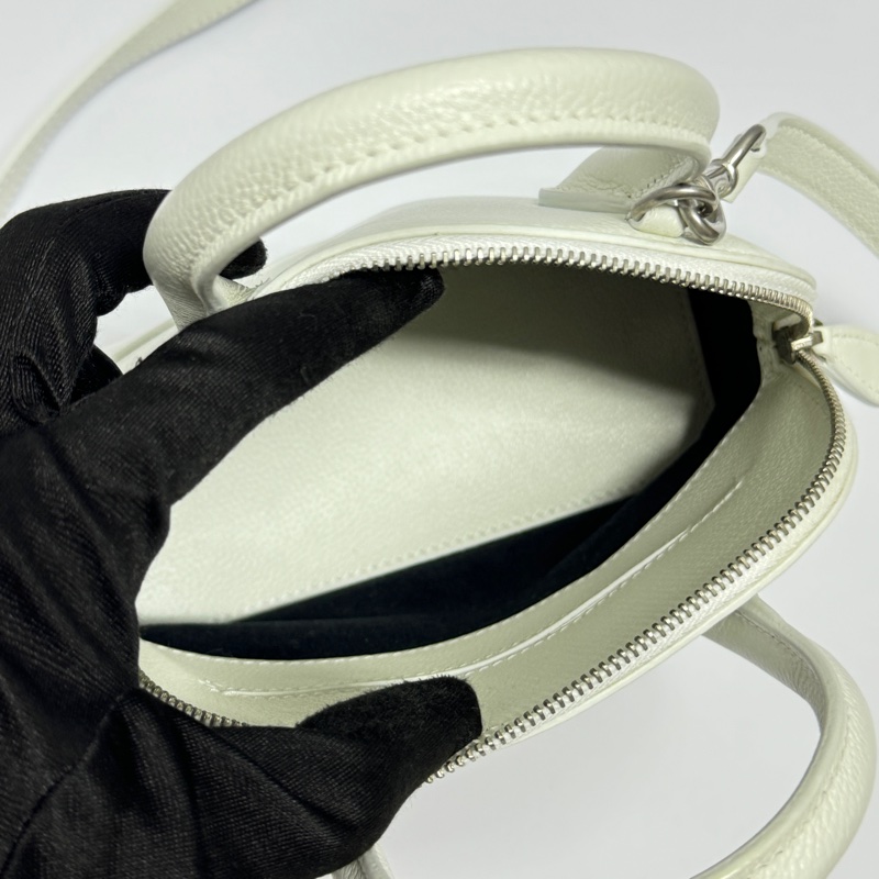 【全新品🎁】 Balenciaga 巴黎世家 小貝殼包 斜背包 （專櫃63,000）-11