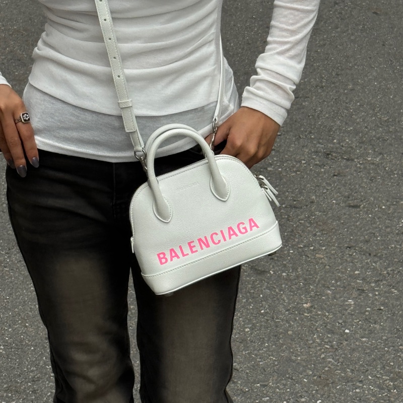 【全新品🎁】 Balenciaga 巴黎世家 小貝殼包 斜背包 （專櫃63,000）-22