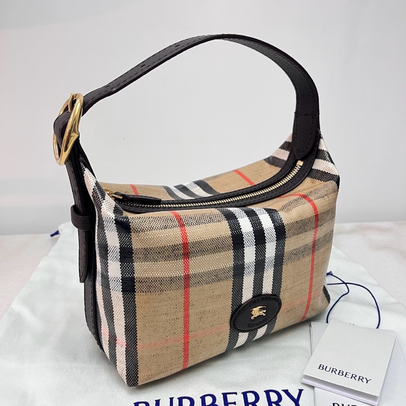 Burberry Duffel-1
