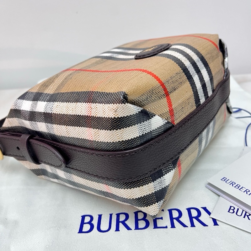Burberry Duffel-2