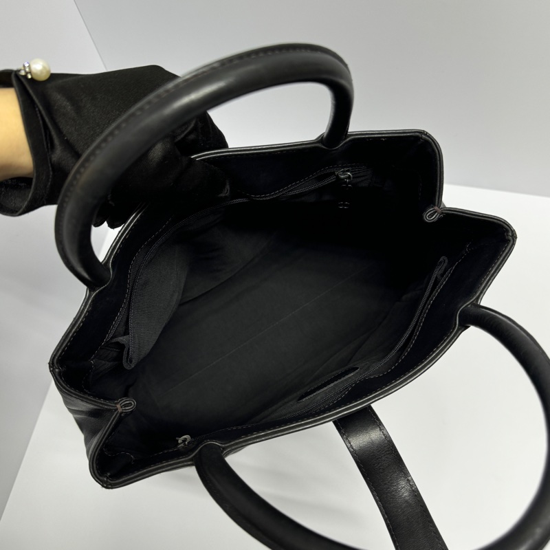 【極新超稀有⭐️】 Chanel "So Black"全黑黑武士 肩背托特包（專櫃28.6萬）-16