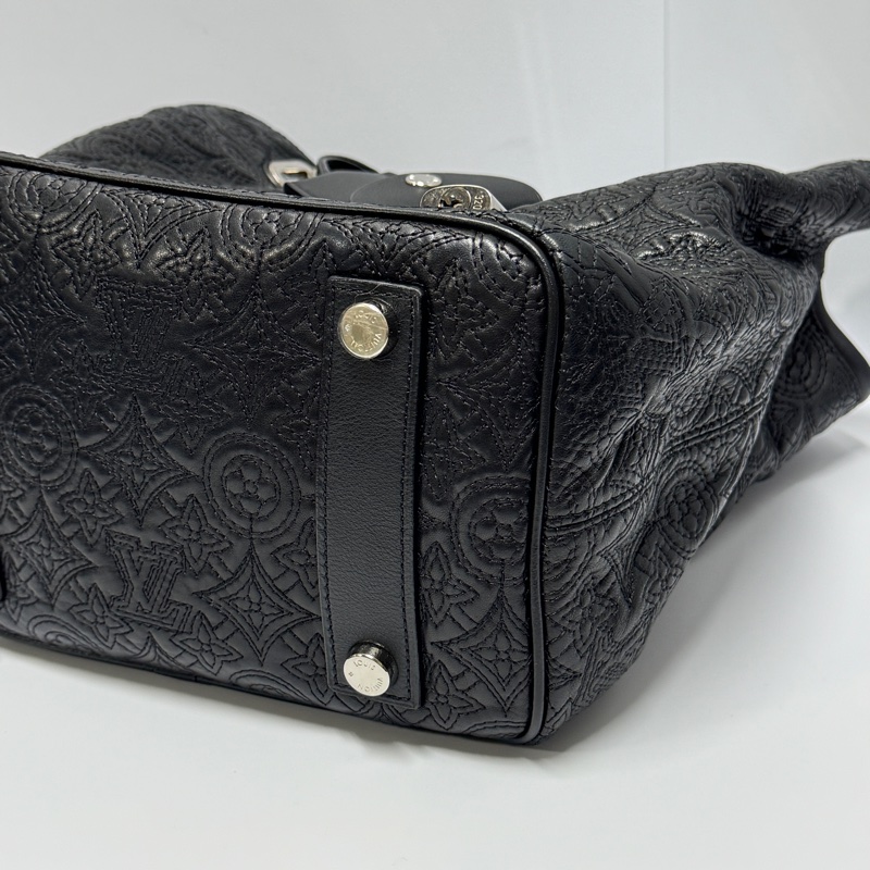 【極新🎁 全平台唯一】 LV Antheia 限量發售 羊皮肩背包 （專櫃163,000）-10