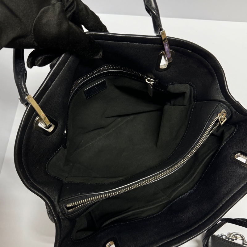 【極新🎁 全平台唯一】 LV Antheia 限量發售 羊皮肩背包 （專櫃163,000）-15