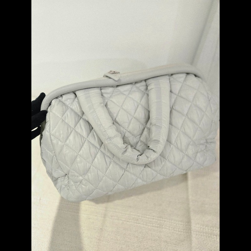 Chanel 香奈兒 極美灰銀色 Coco Cocoon 尼龍醫生包  肩背包 手提包-7