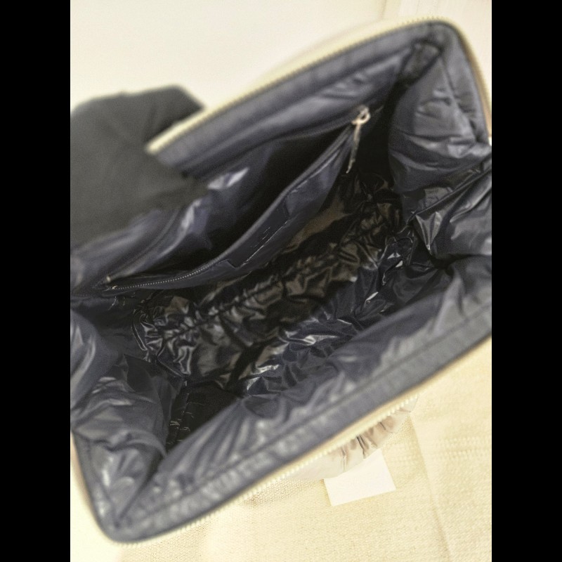 Chanel 香奈兒 極美灰銀色 Coco Cocoon 尼龍醫生包  肩背包 手提包-24