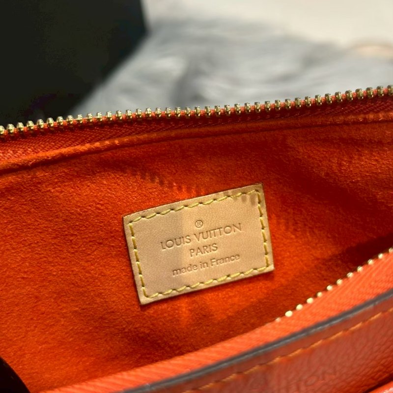 💎Han's house精品服飾💎 LOUIS VUITTON Pallas LV 手提包 M41175 肩背包-6