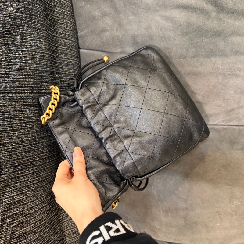 全新全配❤️晶片❤️ 香奈兒 #黑金 #小福袋 #水桶包 #抽繩水桶-9