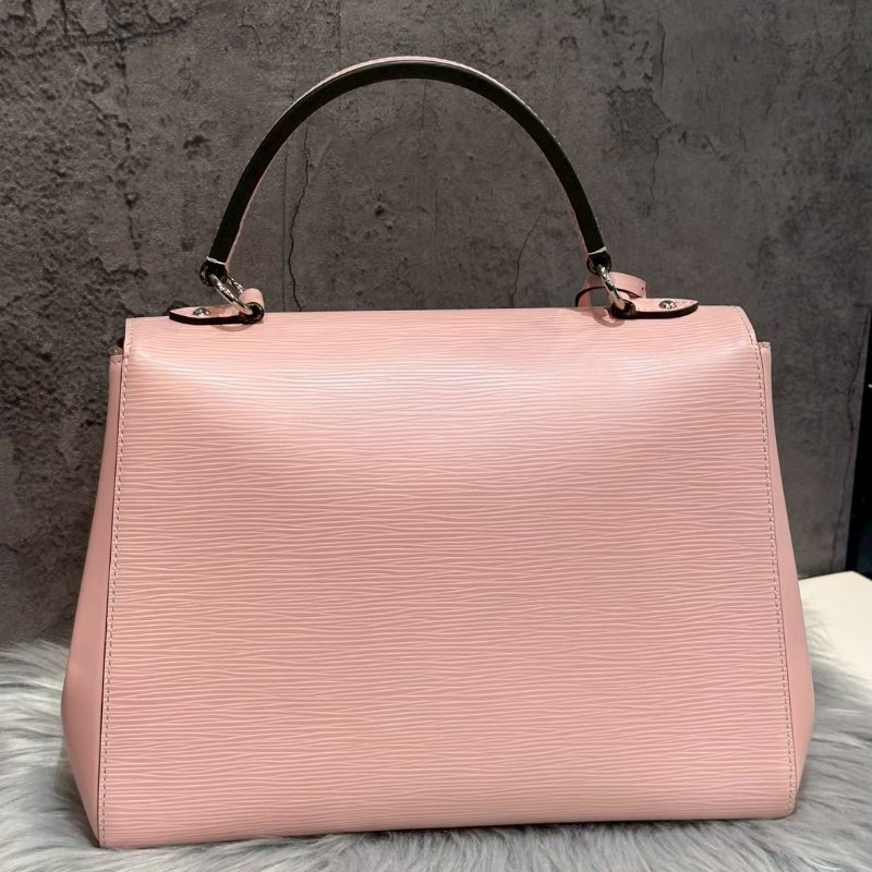 💎Han's house精品服飾💎Louis Vuitton Cluny LV 粉色 Epi 水波紋 郵差包 側背包-2