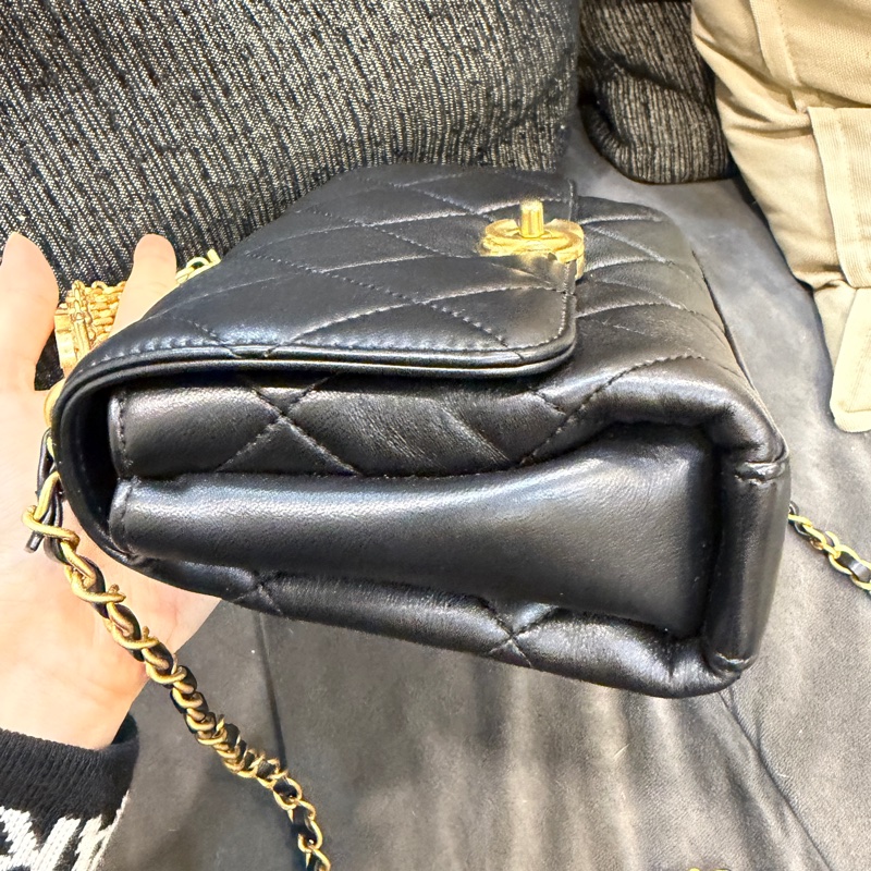 全新全配❤️晶片❤️ 香奈兒 #22s黑金 #字母水鑽 鏈條口蓋 #CF #mini-7