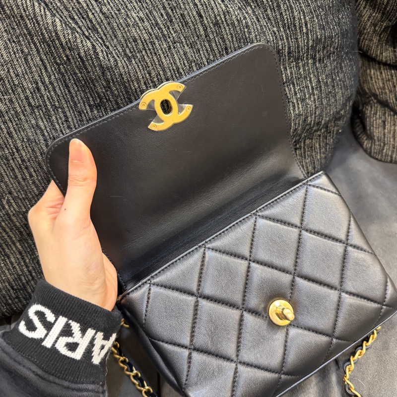 全新全配❤️晶片❤️ 香奈兒 #22s黑金 #字母水鑽 鏈條口蓋 #CF #mini-11