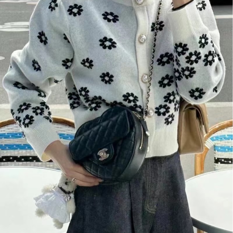 全新全配❤️晶片❤️ 香奈兒 #黑金 #愛心包 #大號 #大愛心-2