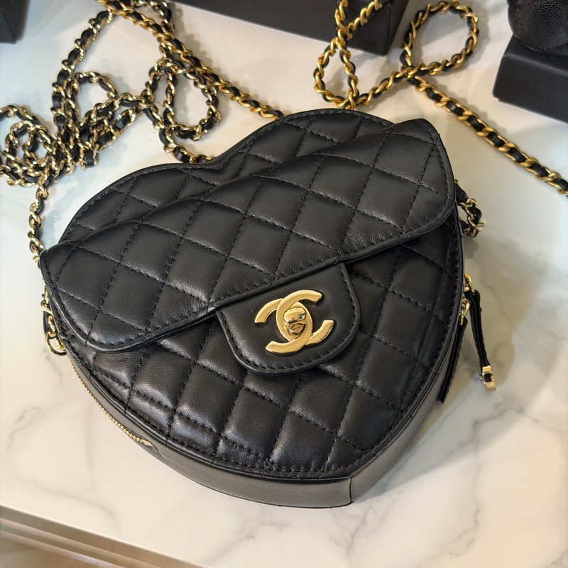 全新全配❤️晶片❤️ 香奈兒 #黑金 #愛心包 #大號 #大愛心-5