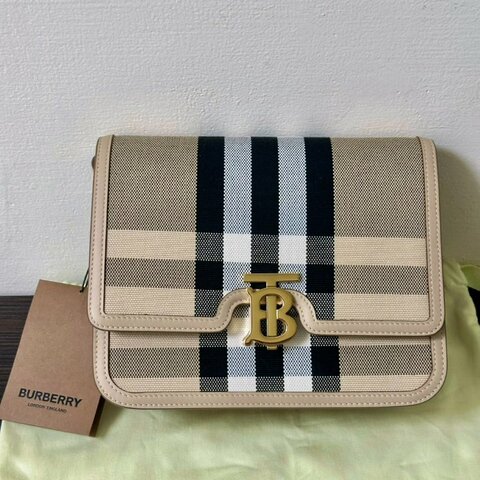 💎Han's house精品服飾💎 Burberry 經典格紋帆布包 側背包