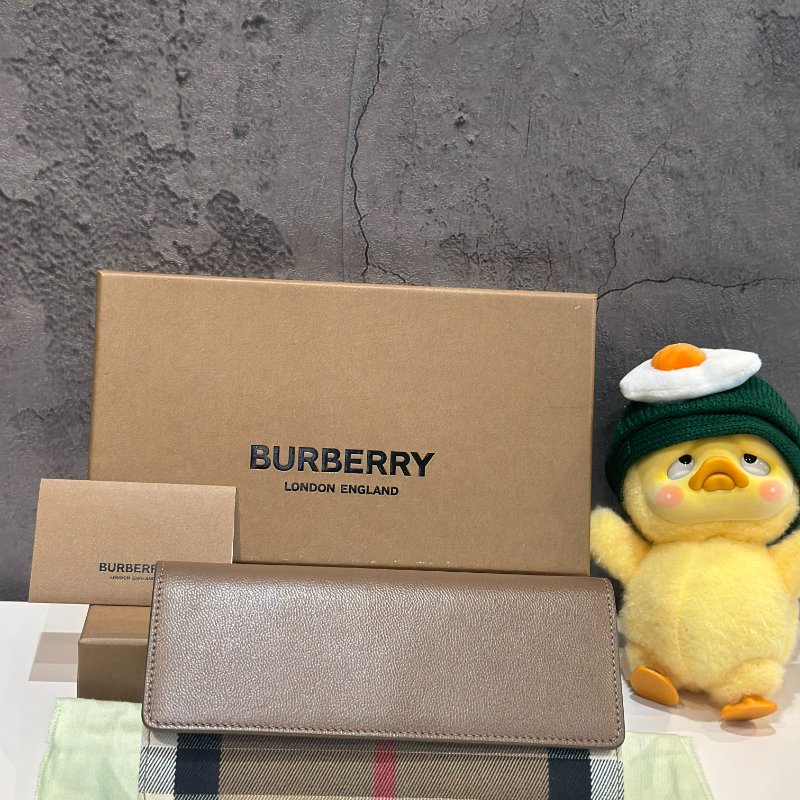 💎Han's house精品服飾💎BURBERRY  HALTON 經典格紋帆布拼接釦式長夾-0