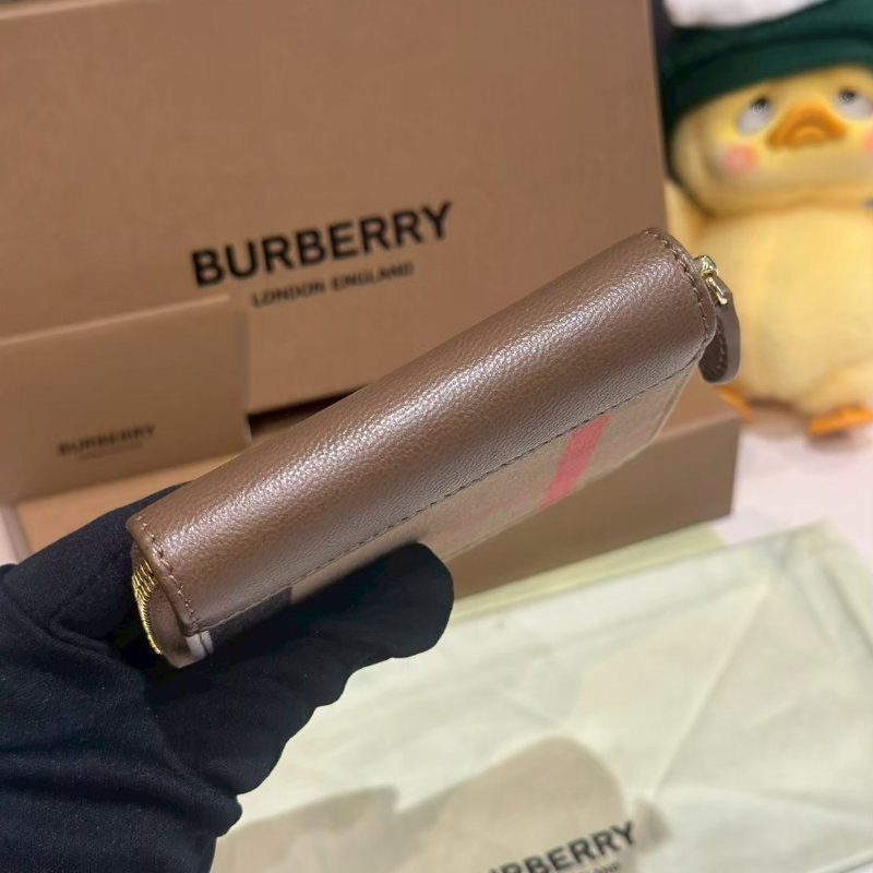 💎Han's house精品服飾💎BURBERRY 大格紋帆布及牛皮ㄇ形拉鍊零錢包/卡夾包-2
