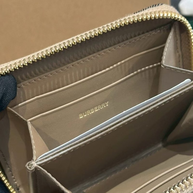💎Han's house精品服飾💎BURBERRY 大格紋帆布及牛皮ㄇ形拉鍊零錢包/卡夾包-4