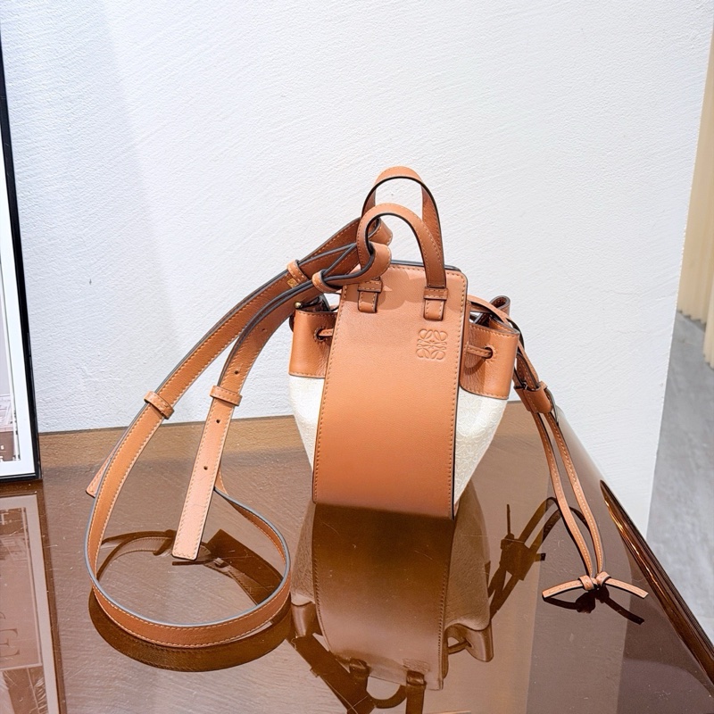 Loewe/羅意威 吊床Hammock棕色/焦糖牛皮拼老花 Mini 迷你斜挎手提包-0