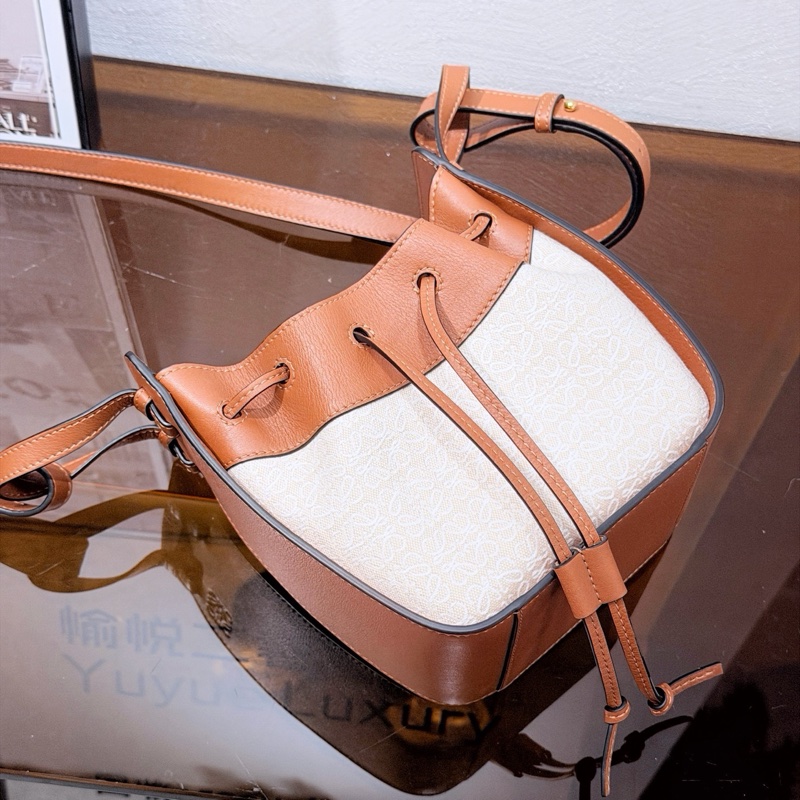 Loewe/羅意威 吊床Hammock棕色/焦糖牛皮拼老花 Mini 迷你斜挎手提包-4