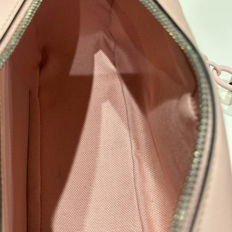 💎Han's house精品服飾💎GUCCI Gg Marmont 中款 相機包粉色-4