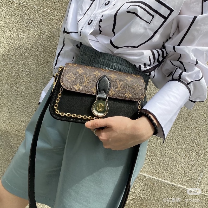 99新全配❤️晶片❤️ lv #老花 #秀款 #郵差包 #法棍包-3