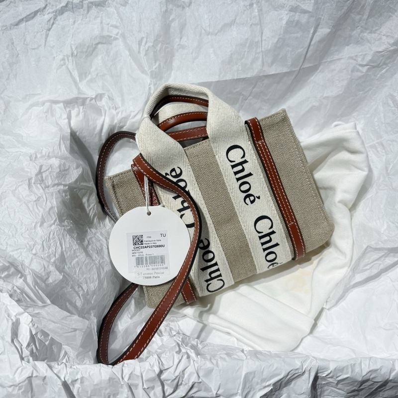Chloe 蔻依 閒置未使用 Woody Logo 帆布-1