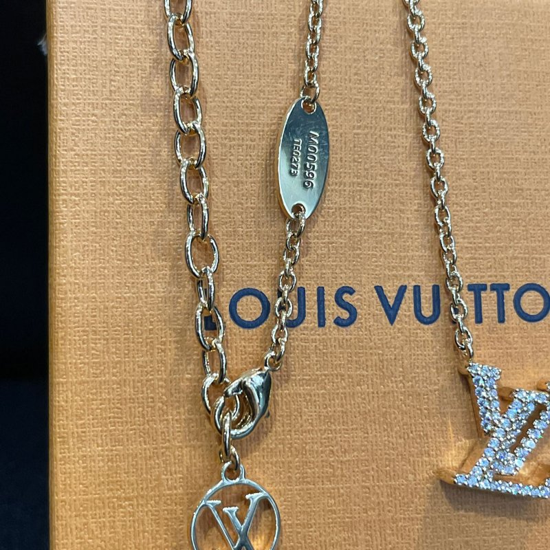 💎Han's house精品服飾💎LOUIS VUITTON Iconic LV項鍊 M00596-2
