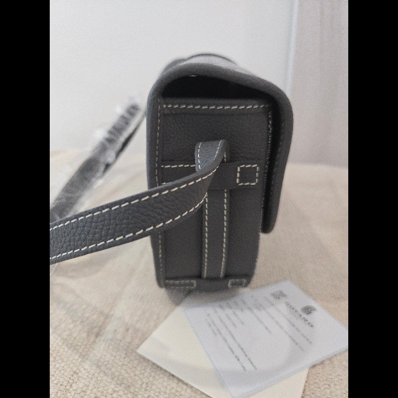 100%正品專櫃貨✨Goyard Belvedere PM 經典郵差包 灰色 🈶購證-12