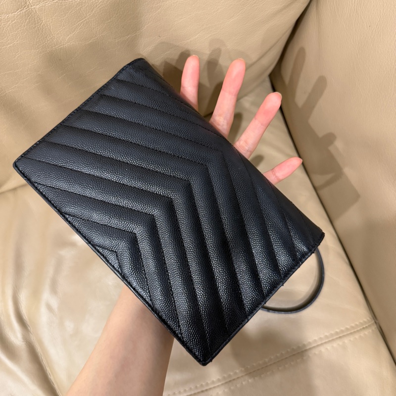 🈶購證❤️ ysl #soblack #全黑 #荔枝皮 #woc-10