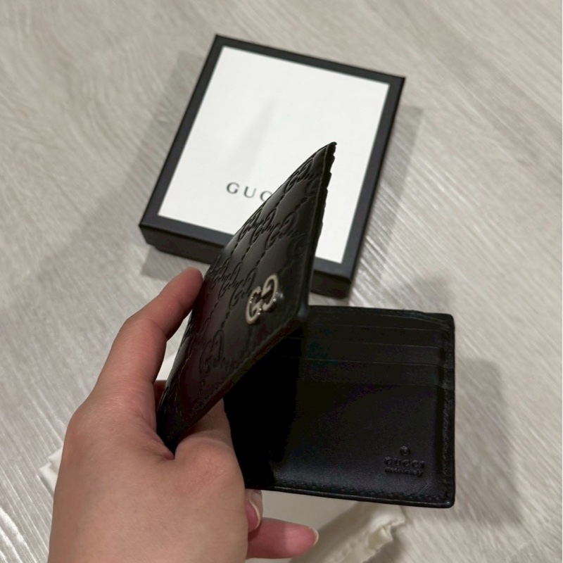 GUCCI黑色雙G壓紋 男短夾-11