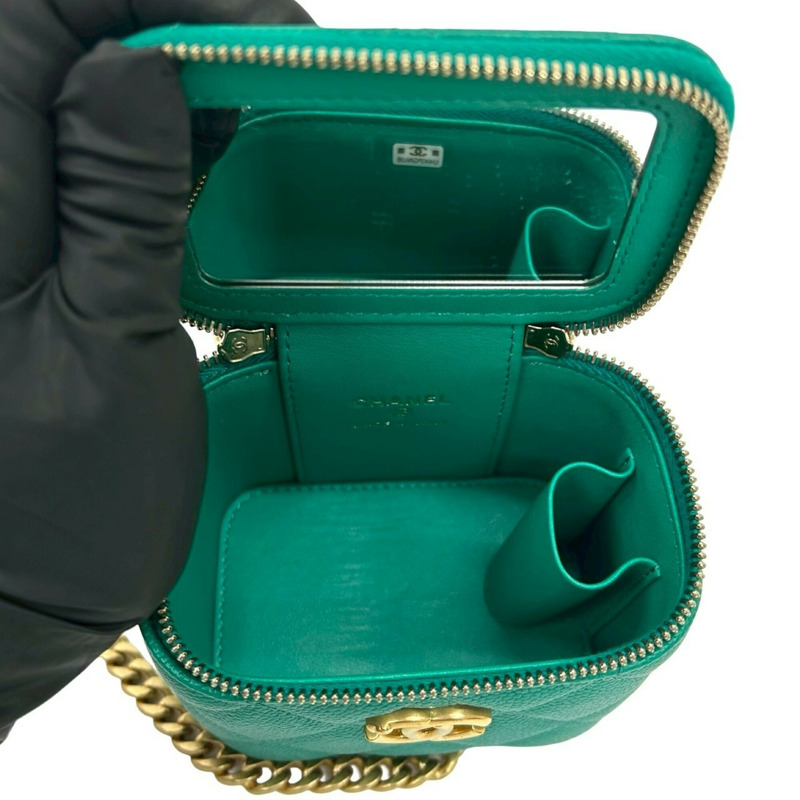 香奈兒 (CHANEL) Matelassé 魚子醬皮革 Vanity 鏈條單肩包，綠色，36134-8