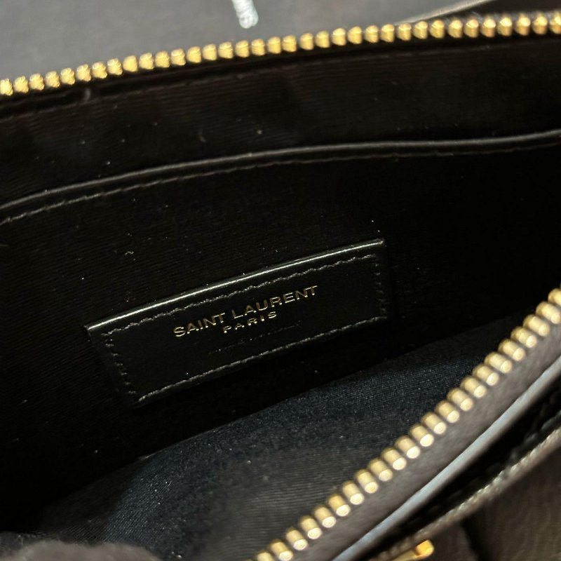 💎Han's house精品服飾💎YSL SAINT LAURENT MONOGRAM 荔枝牛皮手拿包 義大利製 636312-2