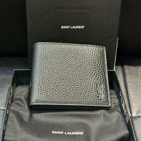 💎Han's house精品服飾💎SAINT LAURENT YSL 小牛皮 荔枝紋 短夾 義大利製 現貨 原價18400