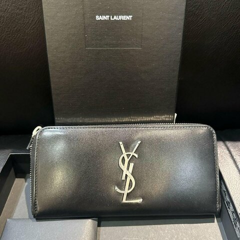 💎Han's house精品服飾💎SAINT LAURENT YSL 小牛皮 長夾 義大利製 現貨 原價27250