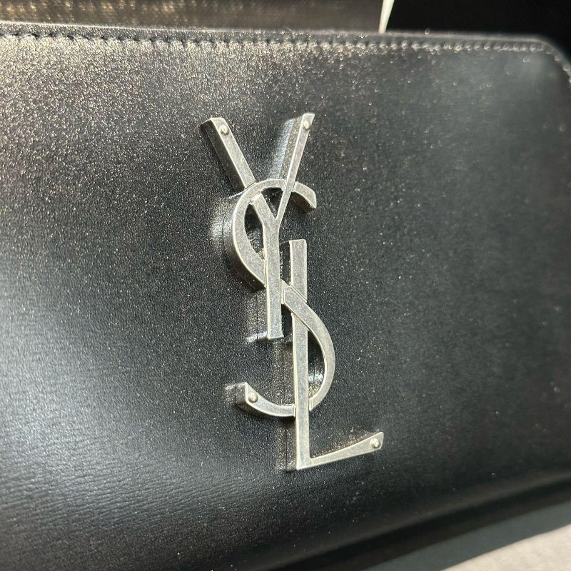 💎Han's house精品服飾💎SAINT LAURENT YSL 小牛皮 長夾 義大利製 現貨 原價27250-1