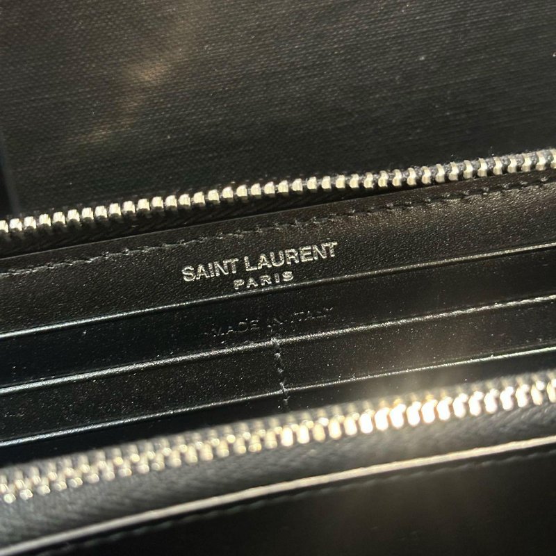 💎Han's house精品服飾💎SAINT LAURENT YSL 小牛皮 長夾 義大利製 現貨 原價27250-3