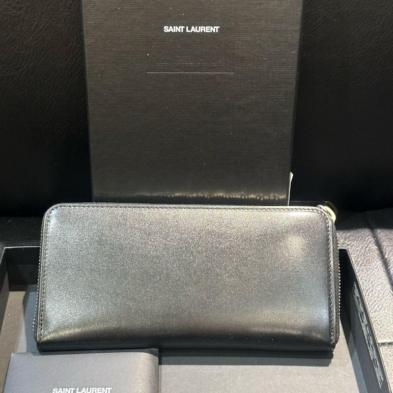 💎Han's house精品服飾💎SAINT LAURENT YSL 小牛皮 長夾 義大利製 現貨 原價27250-4