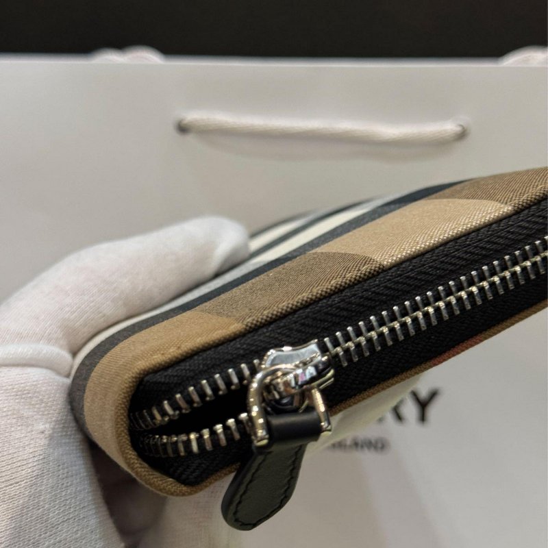 💎Han's house精品服飾💎Burberry 格紋 拉鍊 長夾-6