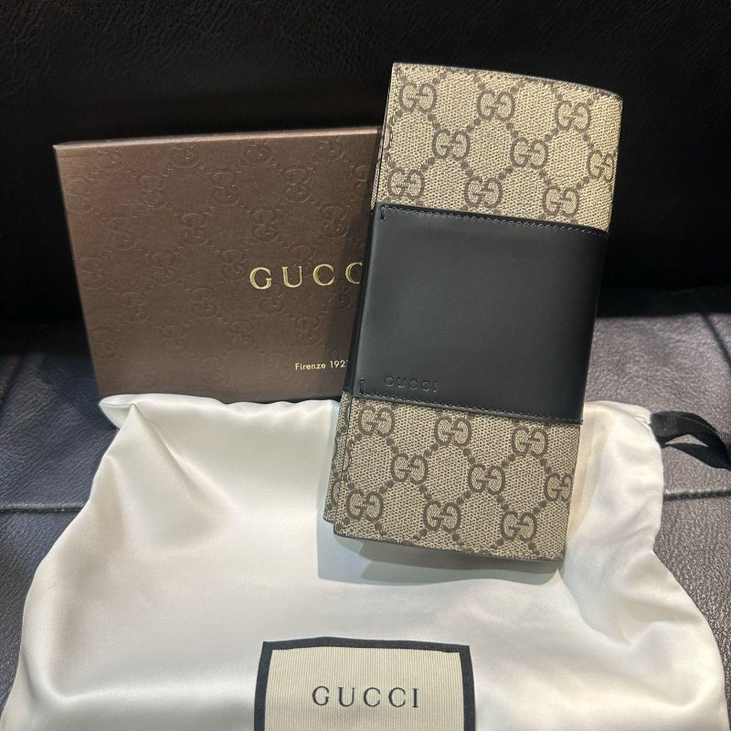 💎Han's house精品服飾💎GUCCI 古馳 老花 真皮 拉鍊 包 長夾 779878-0